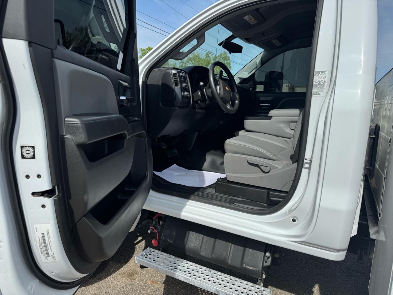 Chevrolet Silverado MD 4WD Reg Cab Work Truck 2022