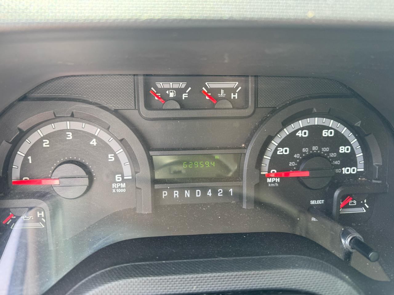 Ford Econoline Commercial Cutaway E-450 Super Duty 176" DRW 2016