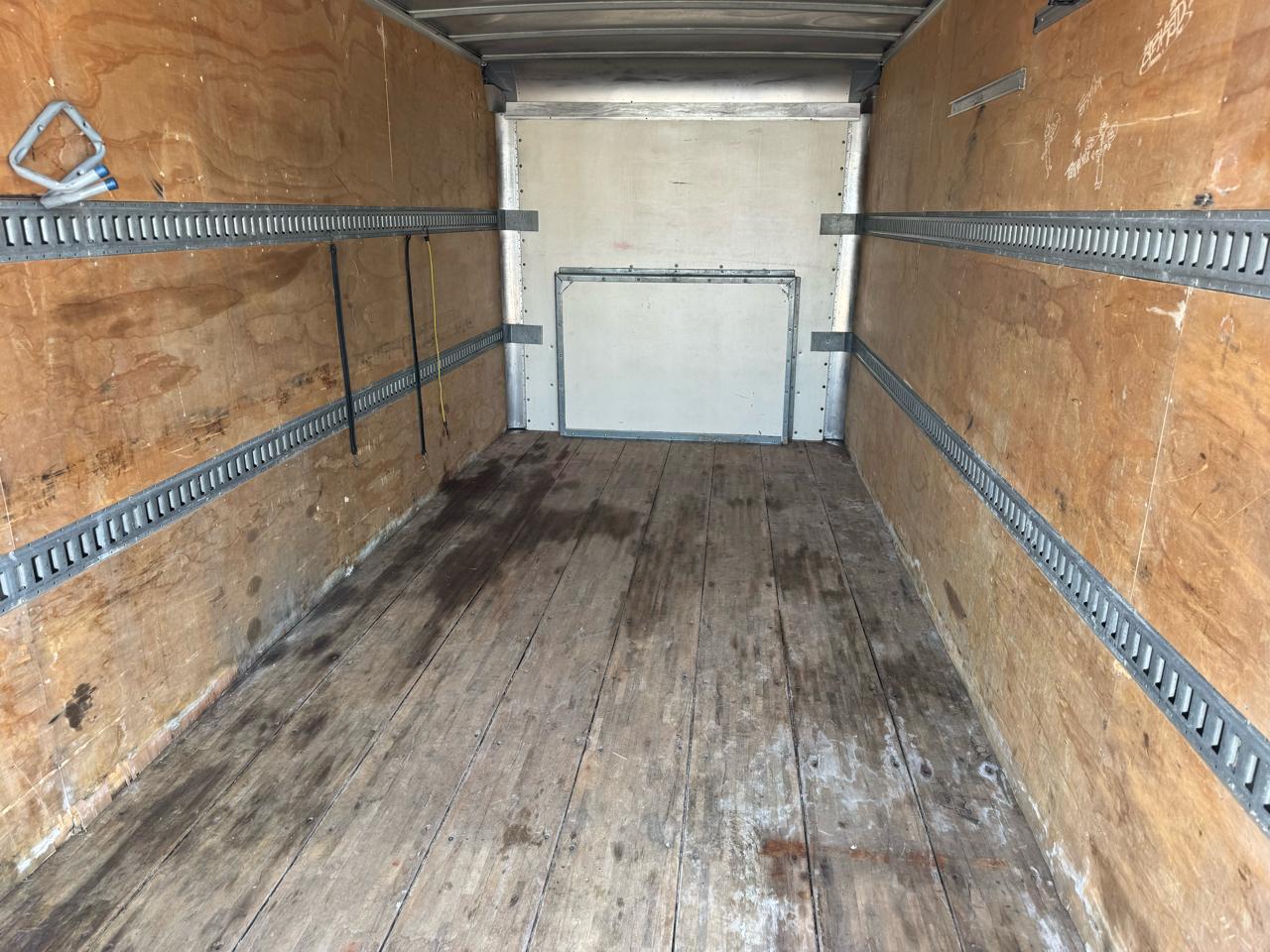 Ford Econoline Commercial Cutaway E-450 Super Duty 176" DRW 2016