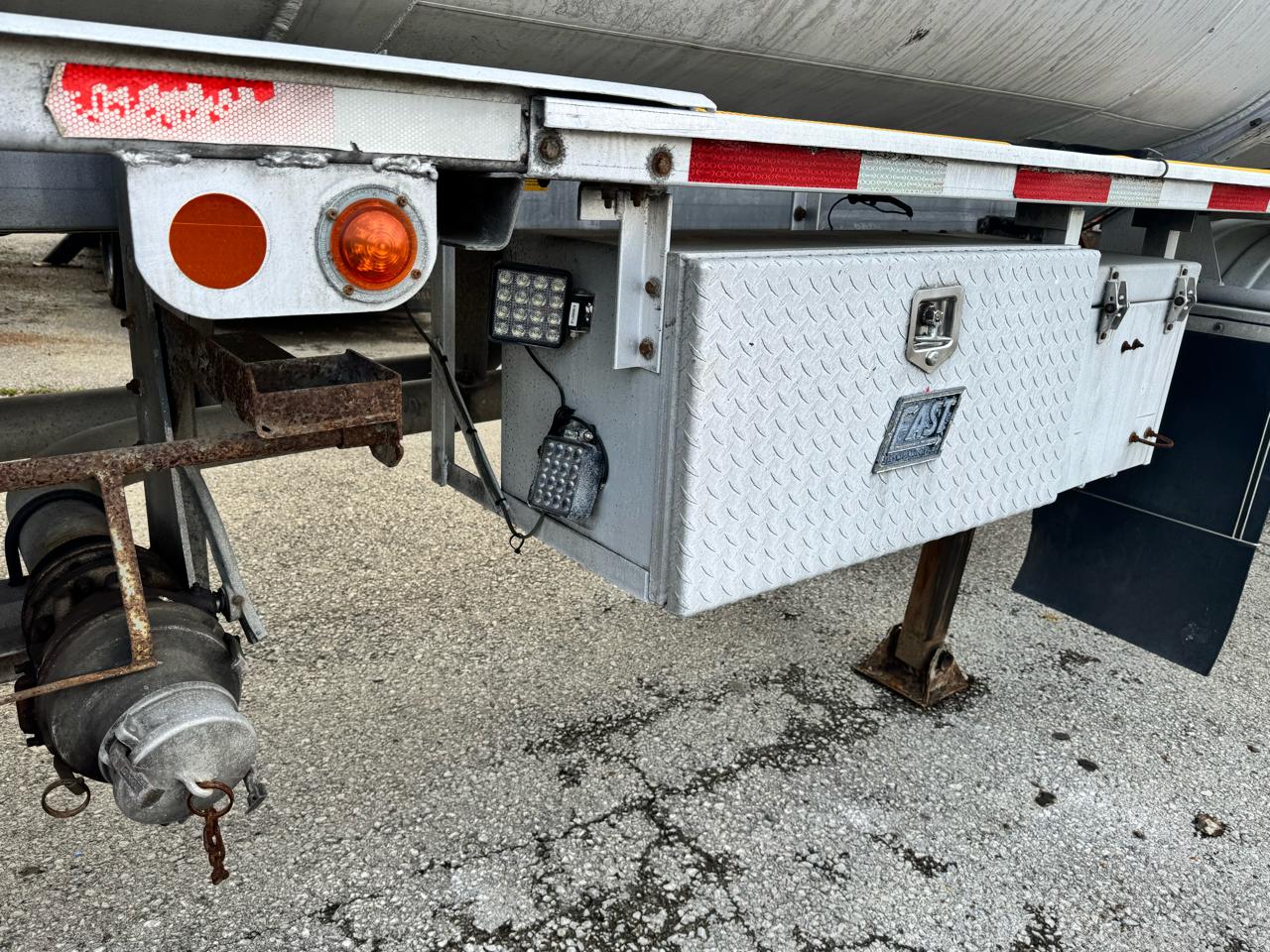 Fruehauf Trailer  1989