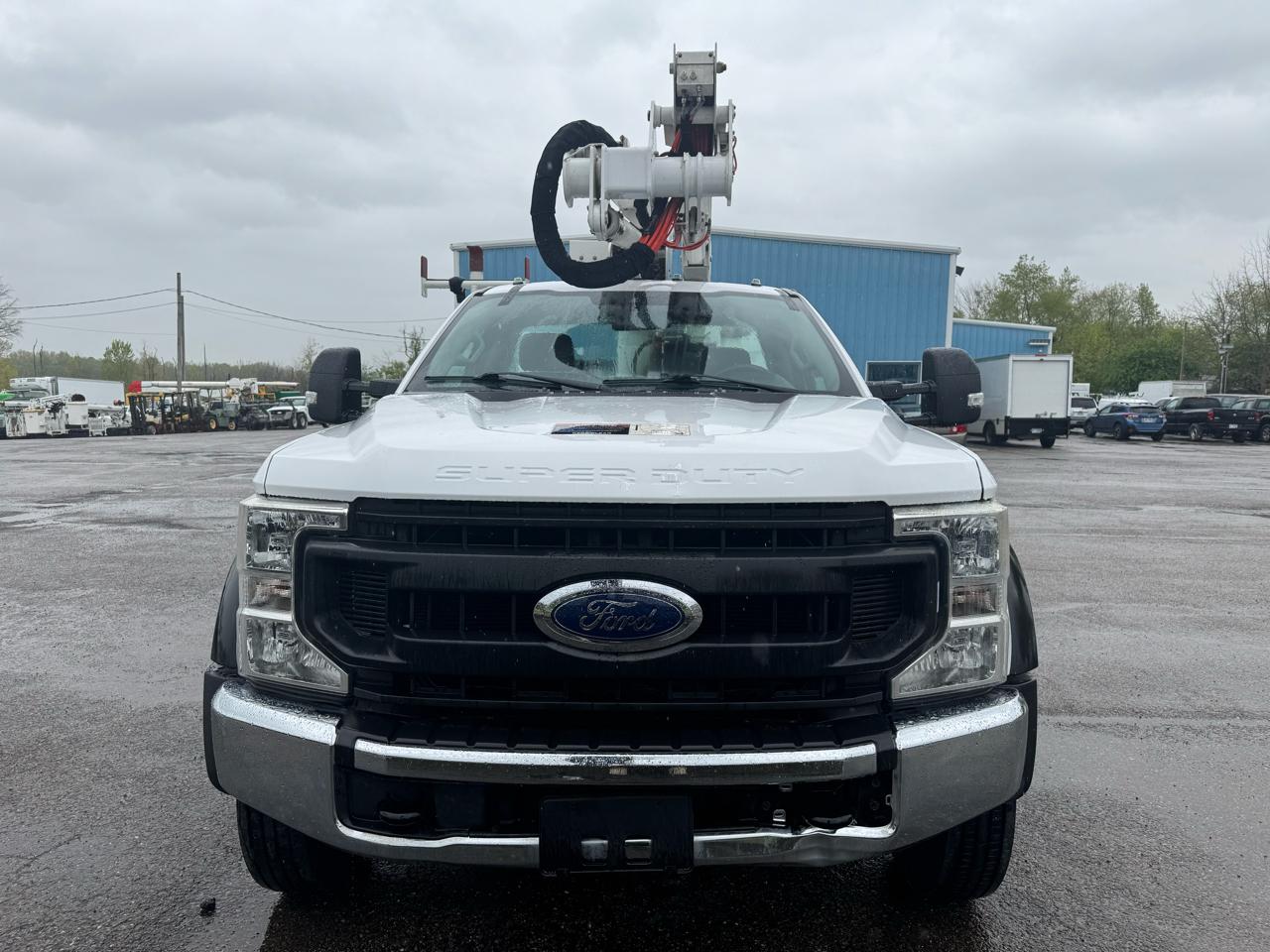 Ford Super Duty F-550 DRW XL 4WD Reg Cab 145" WB 60" CA 2020