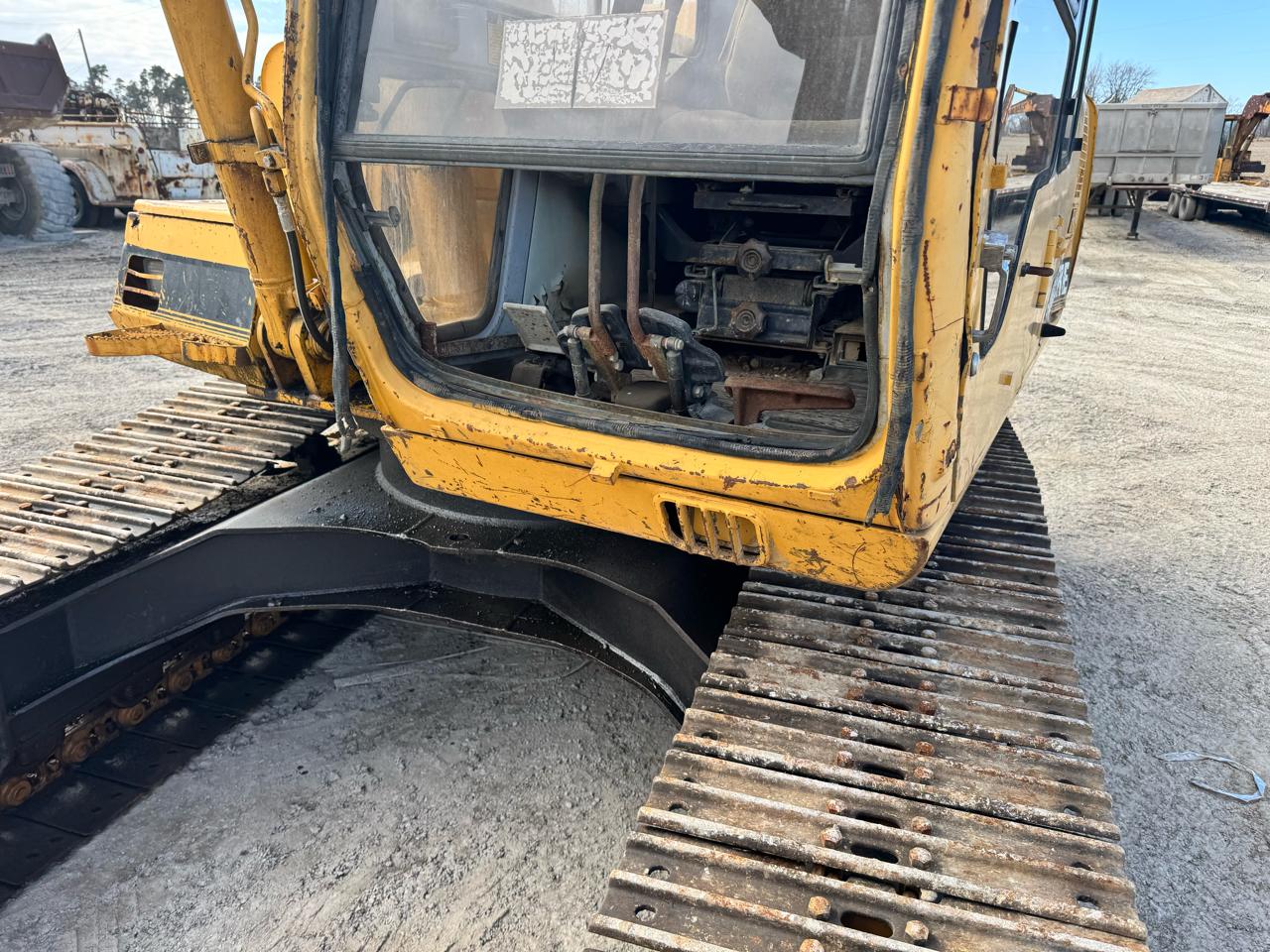 John Deere 490E  1993