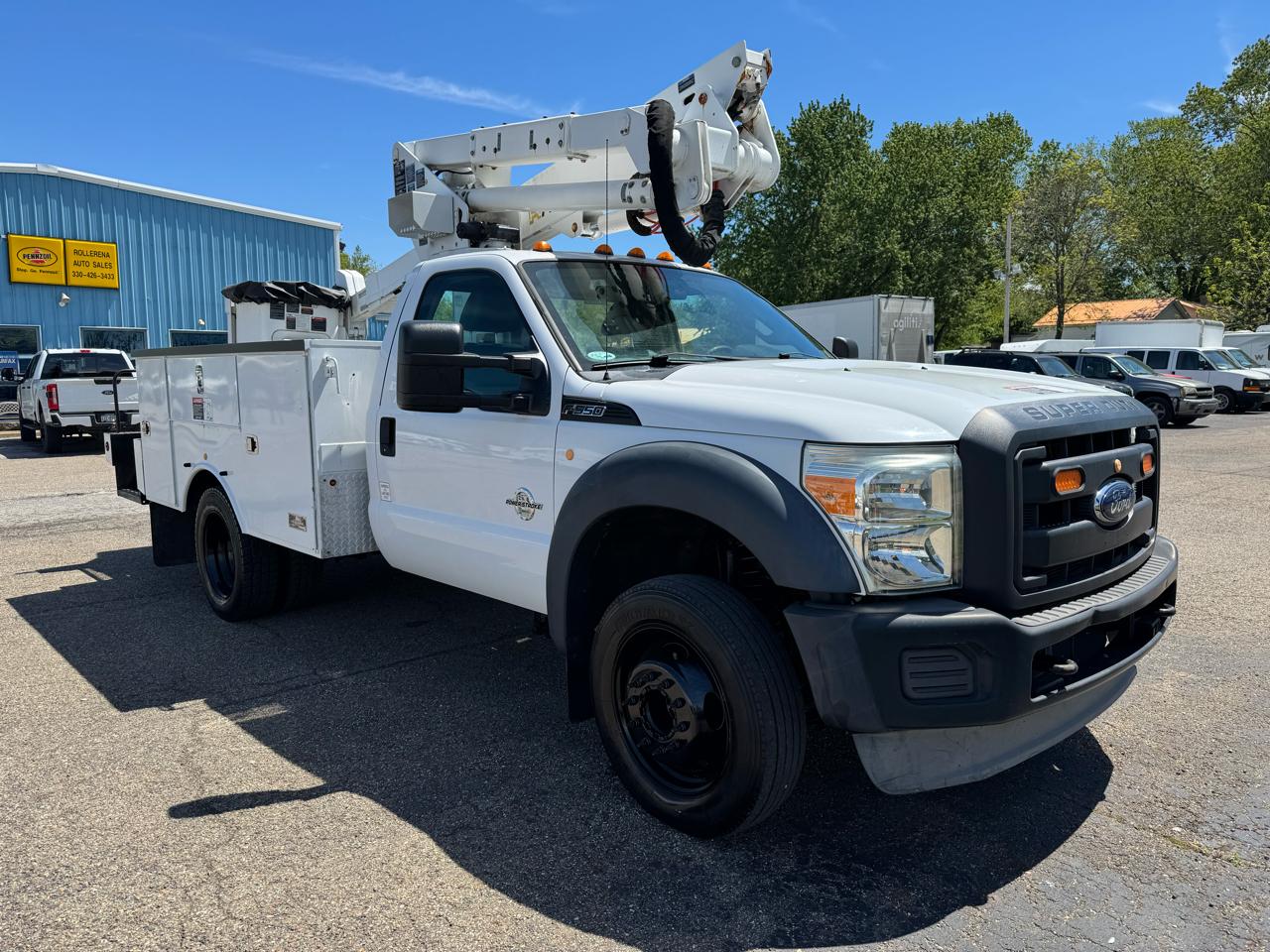 Ford Super Duty F-550 DRW 2WD Reg Cab 141" WB 60" CA XL 2013