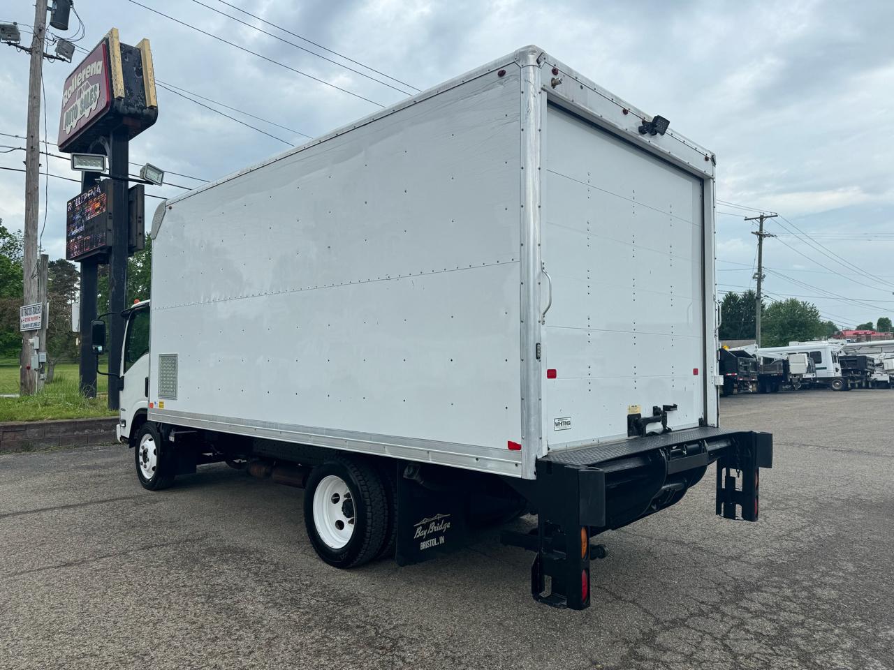 Chevrolet 4500 LCF Gas 2WD Reg Cab 150" 2019