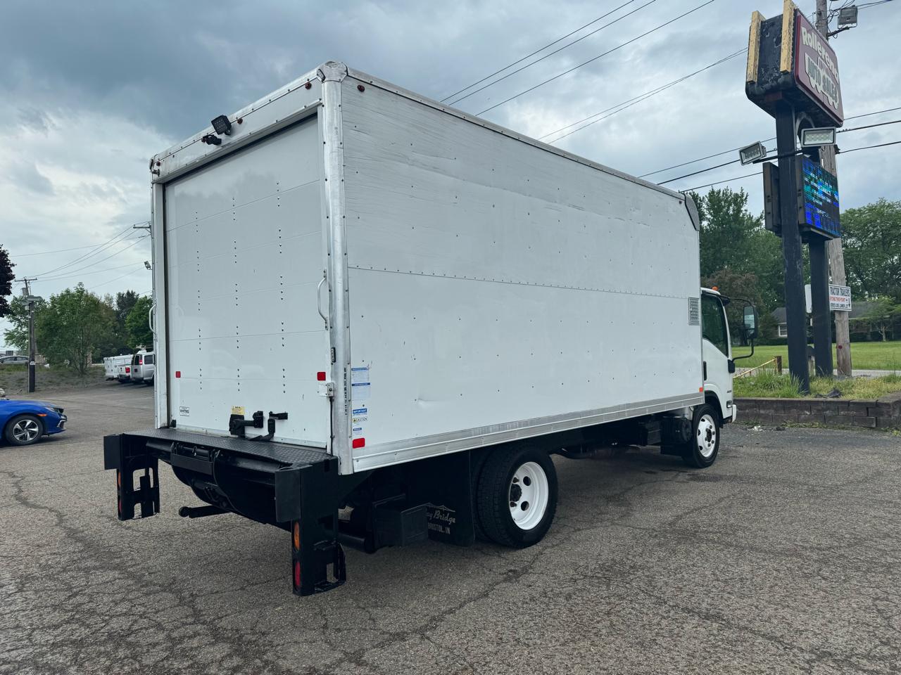 Chevrolet 4500 LCF Gas 2WD Reg Cab 150" 2019