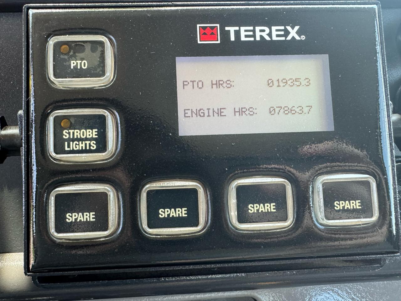 Freightliner M2 106  2014