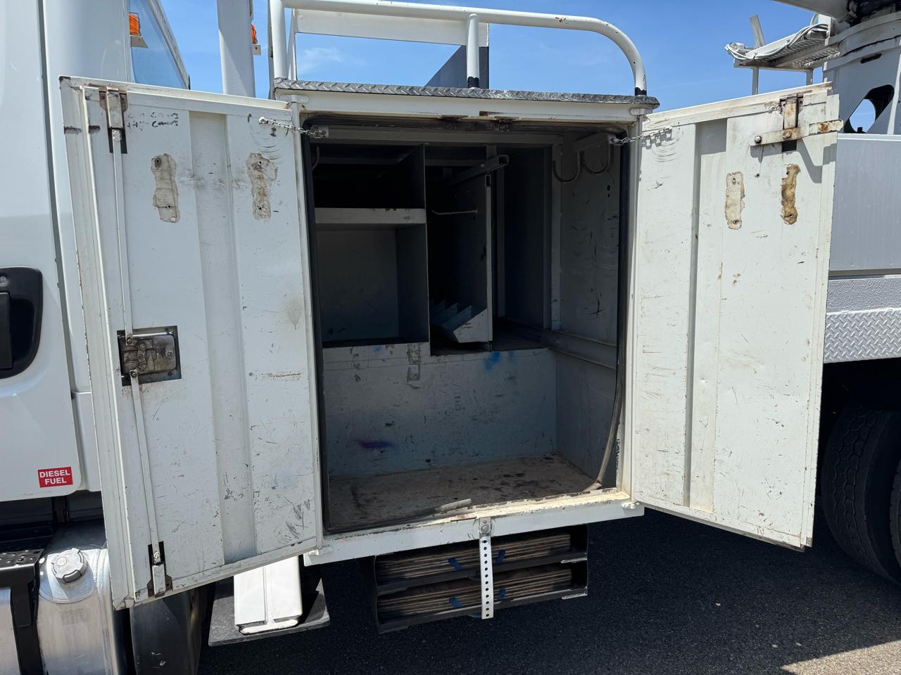 Freightliner M2 106  2014