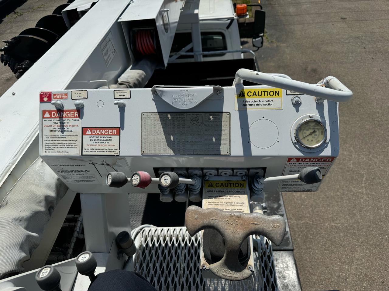 Freightliner M2 106  2014