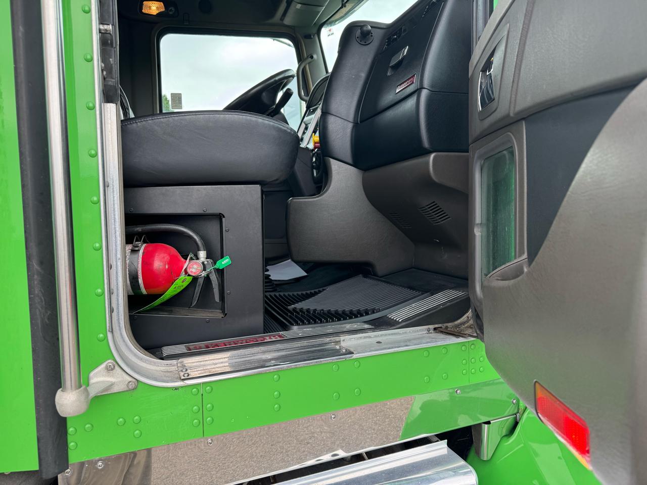 Kenworth T800  2015
