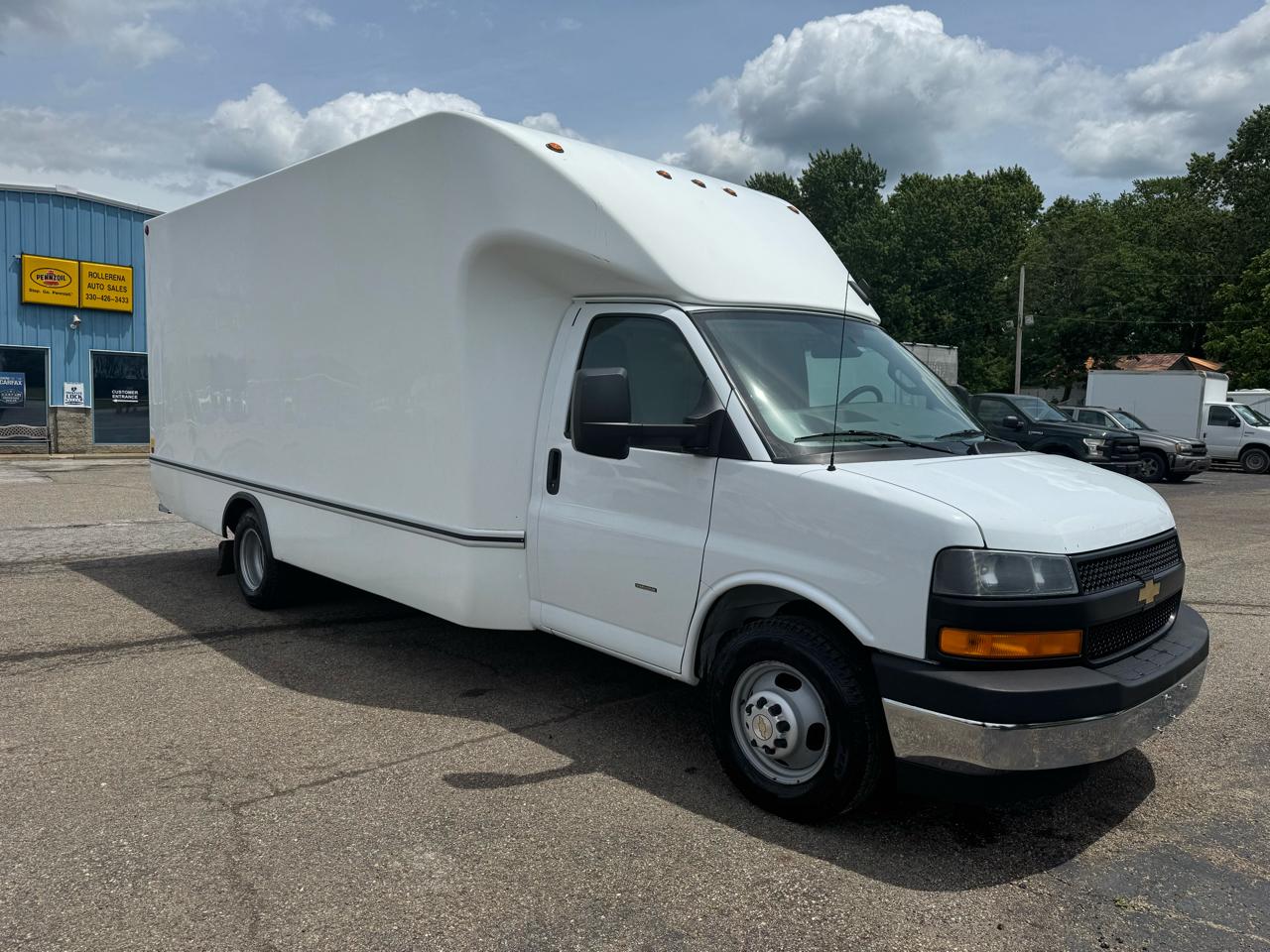 Chevrolet Express Commercial Cutaway 3500 Van 177" 2021