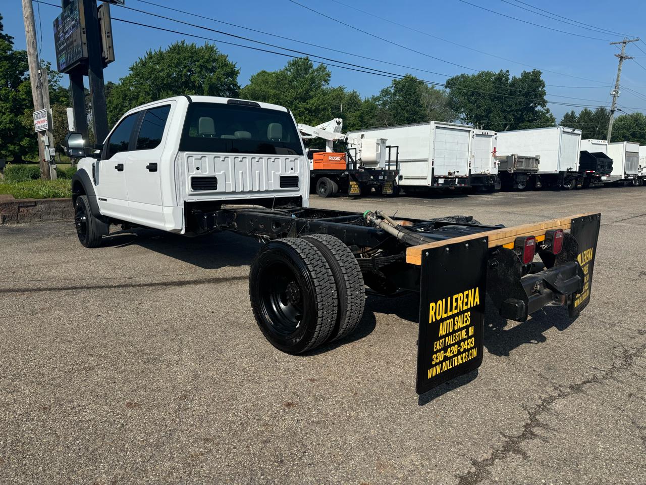 Ford Super Duty F-550 DRW XL 4WD Crew Cab 203" WB 84" CA 2019