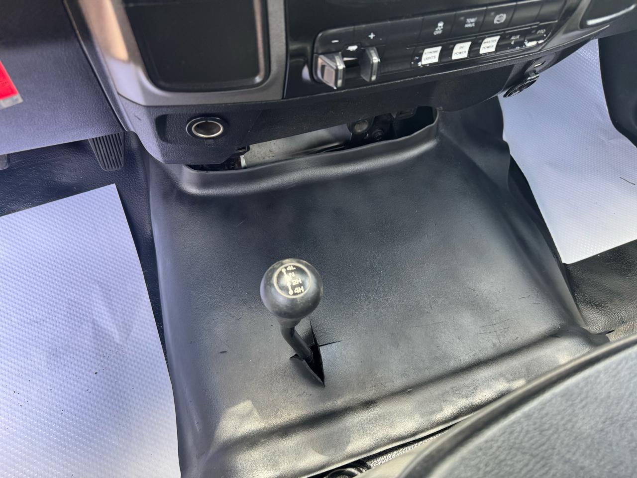 RAM 5500 Chassis Cab Tradesman 4x4 Reg Cab 84" CA 168.5" WB 2018