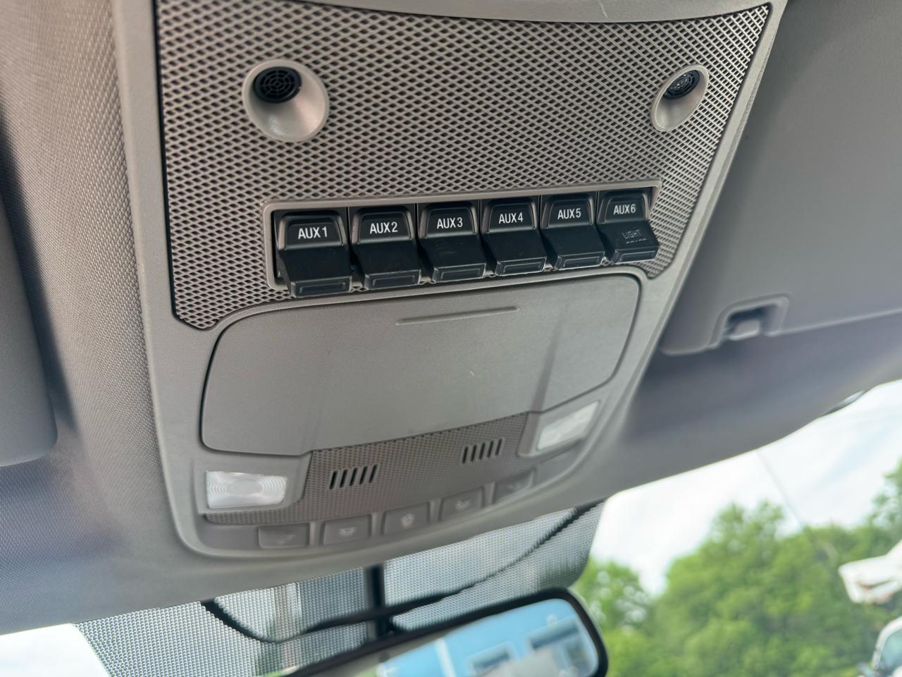 Ford Super Duty F-250 SRW XL 2WD Reg Cab 8' Box 2018