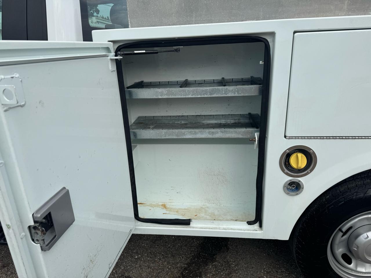 Ford Super Duty F-250 SRW XL 2WD Reg Cab 8' Box 2018