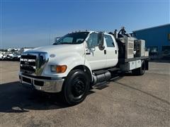 2010 Ford Super Duty F-750 Straight Frame 