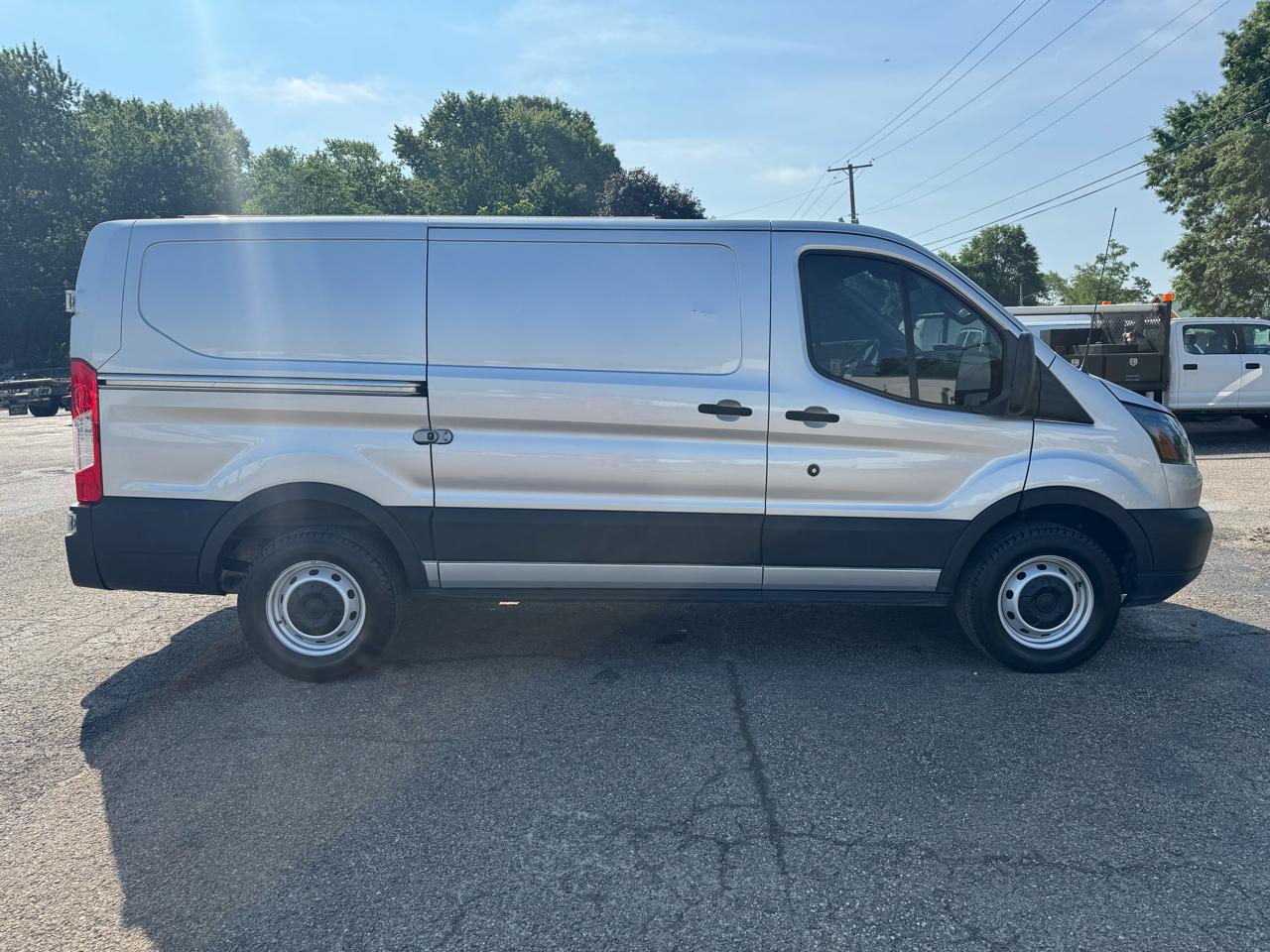Ford Transit Van T-250 130" Low Rf 9000 GVWR Sliding RH Dr 2019