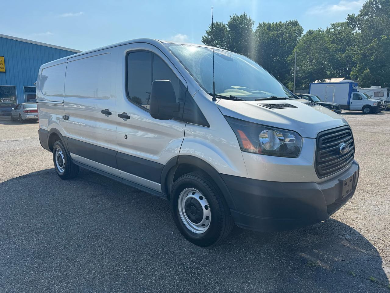 Ford Transit Van T-250 130" Low Rf 9000 GVWR Sliding RH Dr 2019