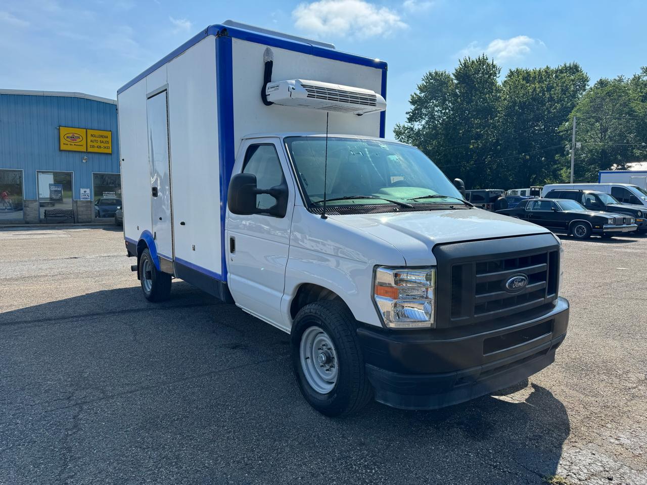 Ford E-Series Cutaway E-350 SRW 138" WB 2024