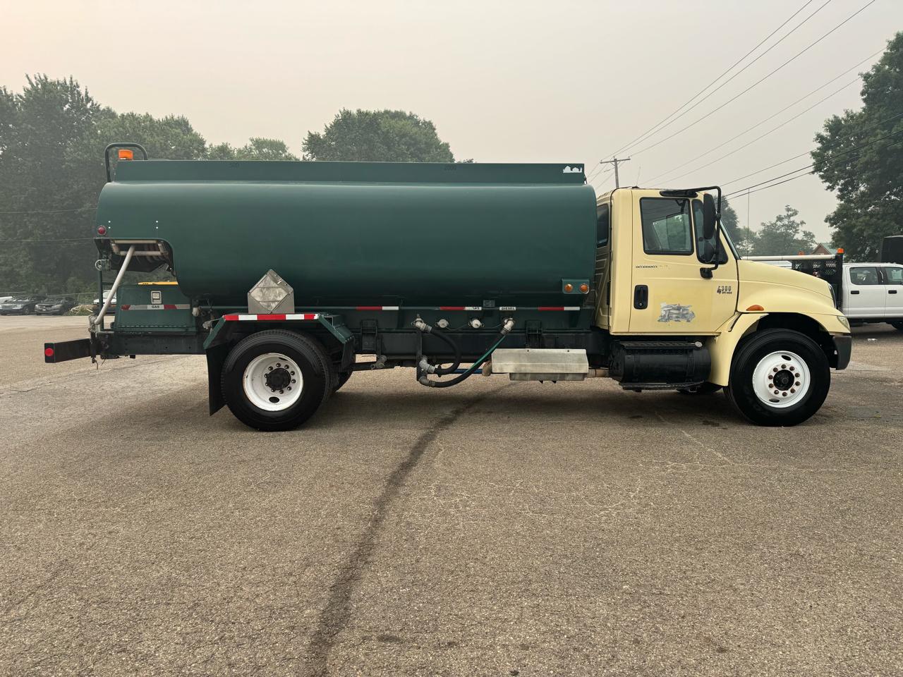 International 4300  2005