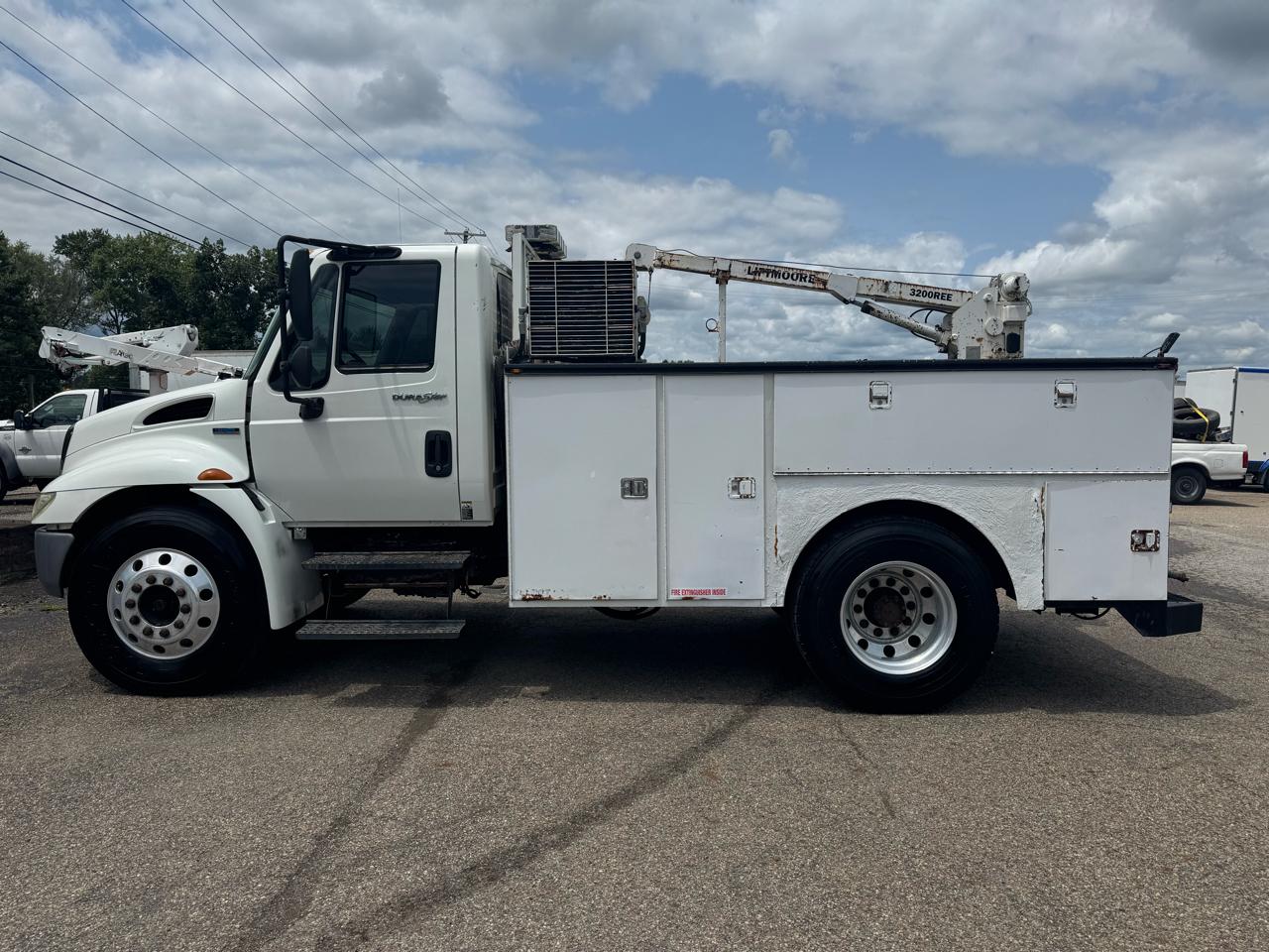 International 4300  2008
