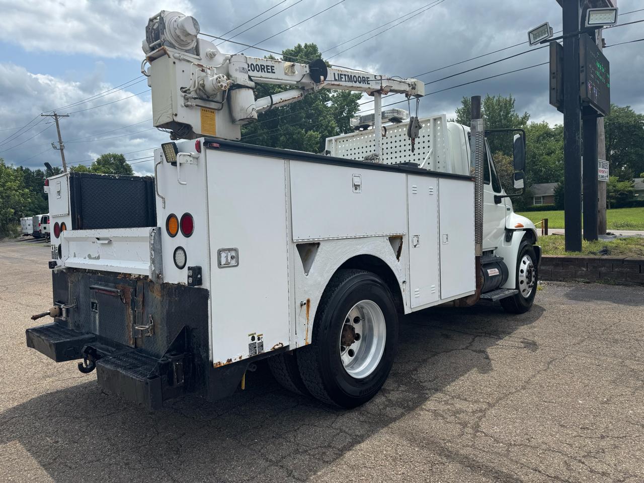 International 4300  2008
