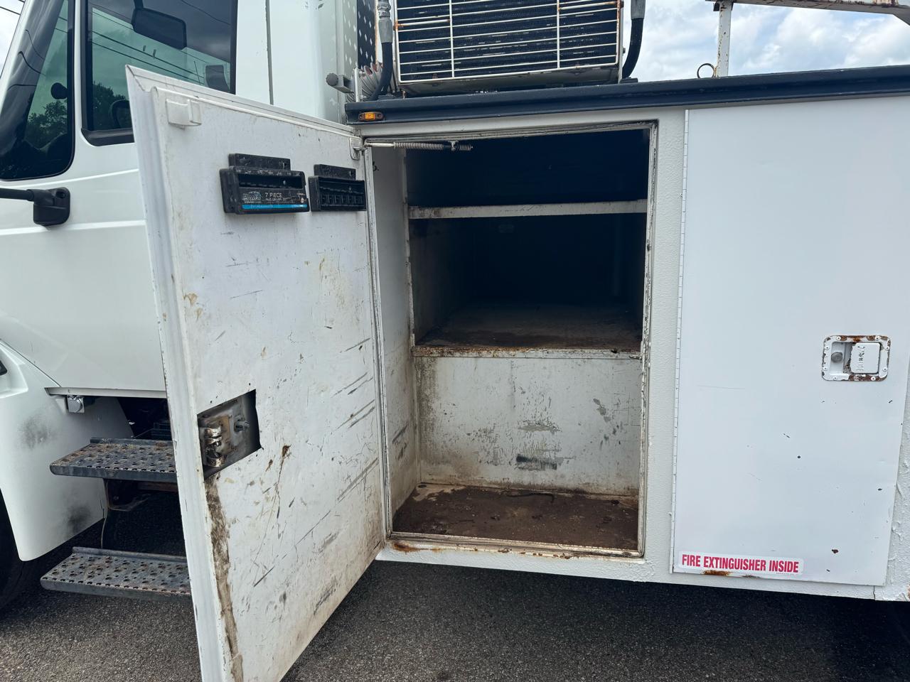 International 4300  2008
