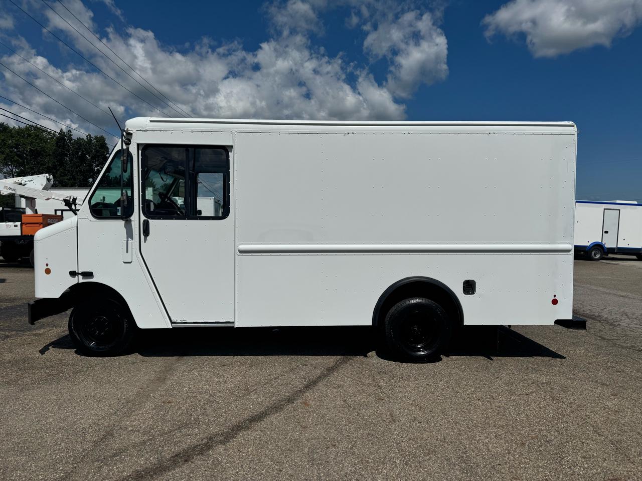 Ford Econoline Commercial Chassis E-350 Stripped Chassis 158" 2016