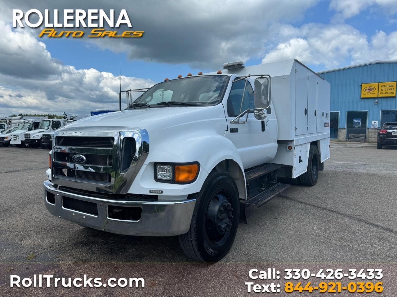Ford Super Duty F-650 Straight Frame SuperCab XL 2006