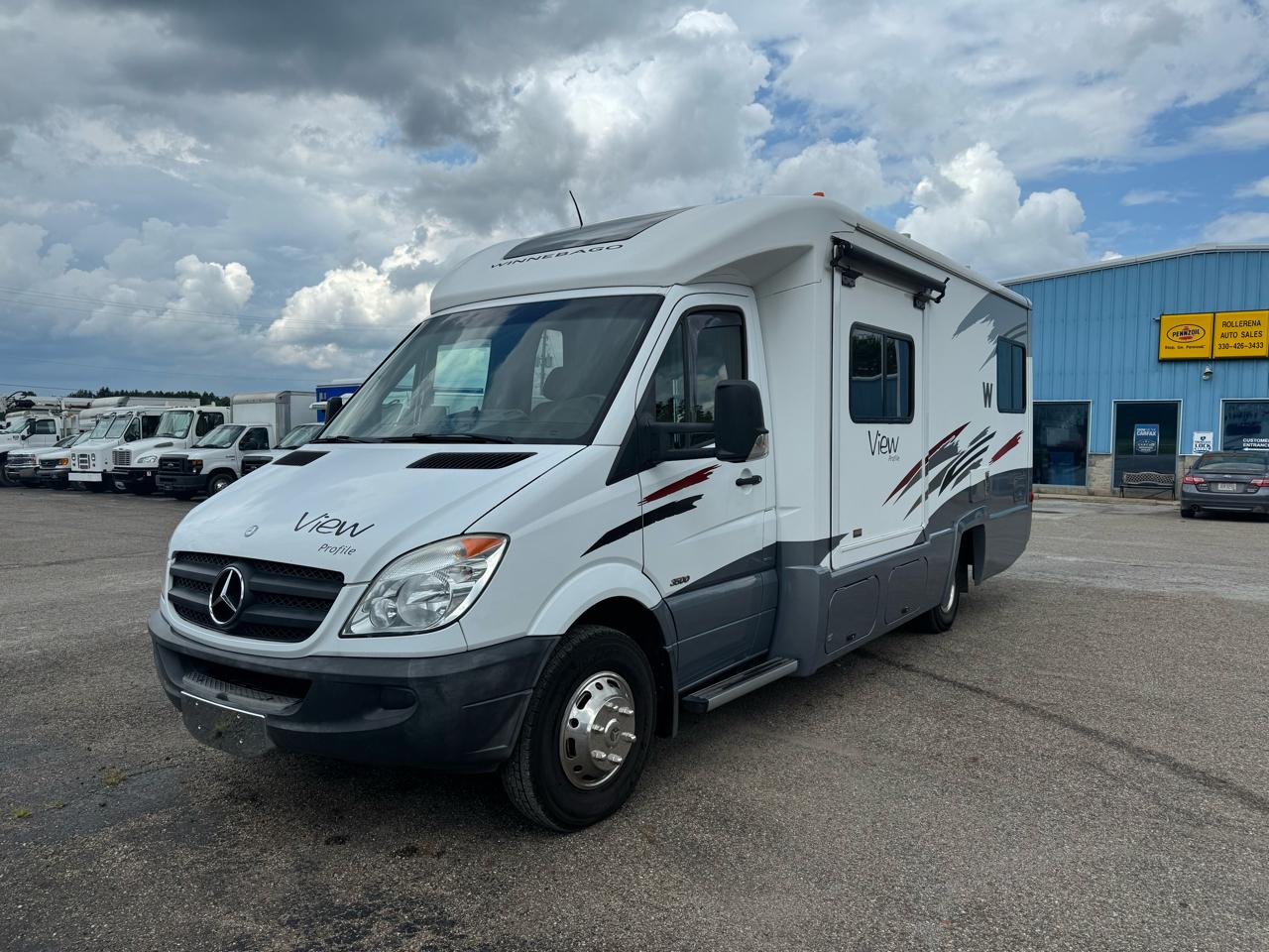 Winnebago Sprinter Chassis-Cabs  2011