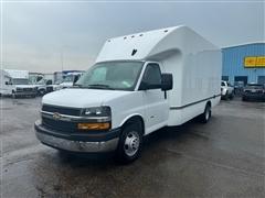 2025 Chevrolet Express Commercial Cutaway 