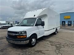 2024 Chevrolet Express Commercial Cutaway 