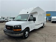 2024 GMC Savana Commercial Cutaway 