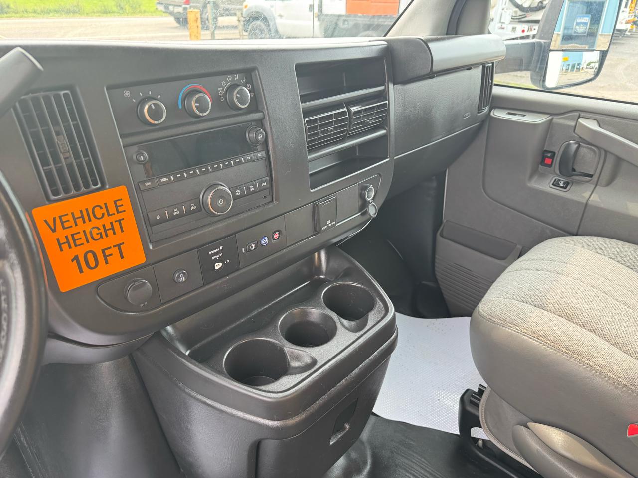Chevrolet Express Commercial Cutaway 3500 Van 159" 2023