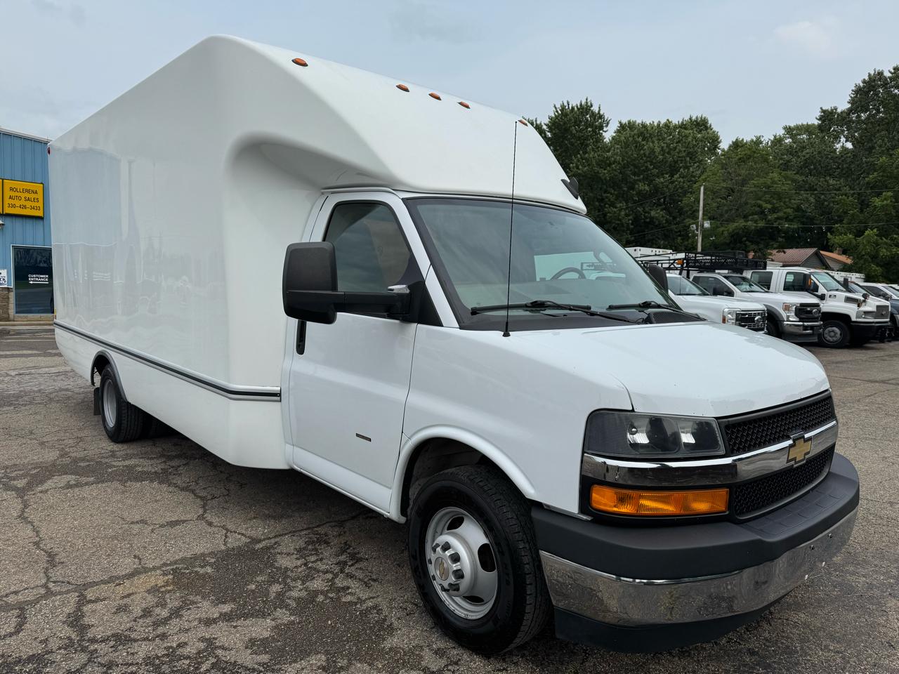 Chevrolet Express Commercial Cutaway 3500 Van 177" 2021