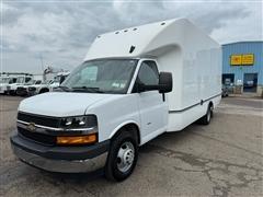 2021 Chevrolet Express Commercial Cutaway 