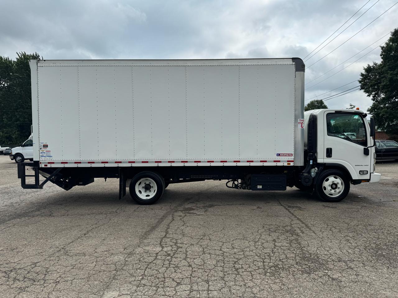 Chevrolet 5500 XD LCF Diesel 2WD Reg Cab 176" 2024