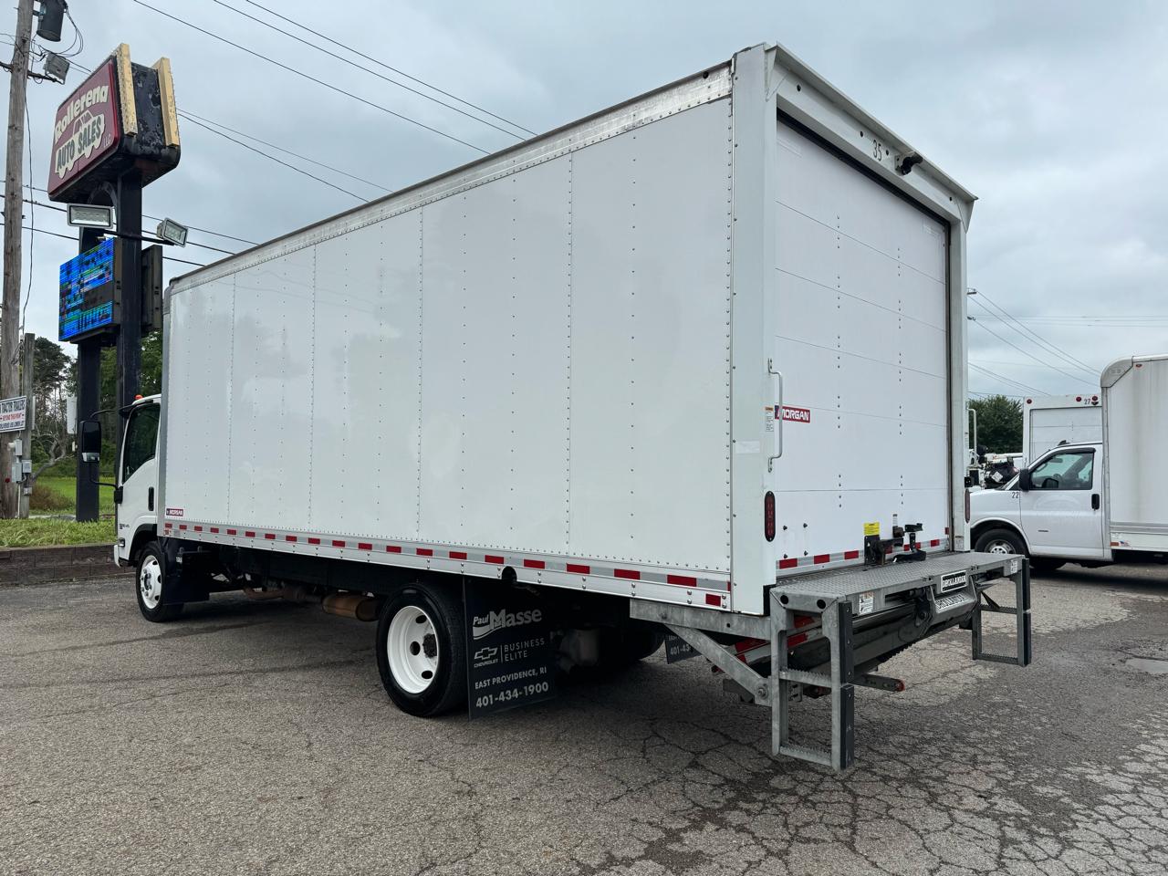 Chevrolet 5500 XG LCF Gas 2WD Reg Cab 176" 2025