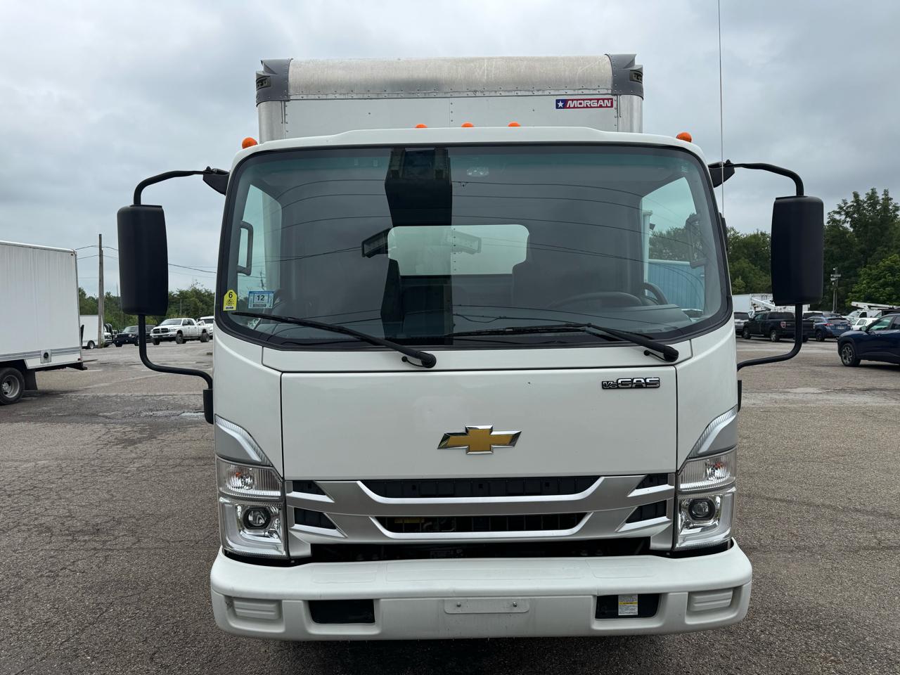 Chevrolet 5500 XG LCF Gas 2WD Reg Cab 176" 2025