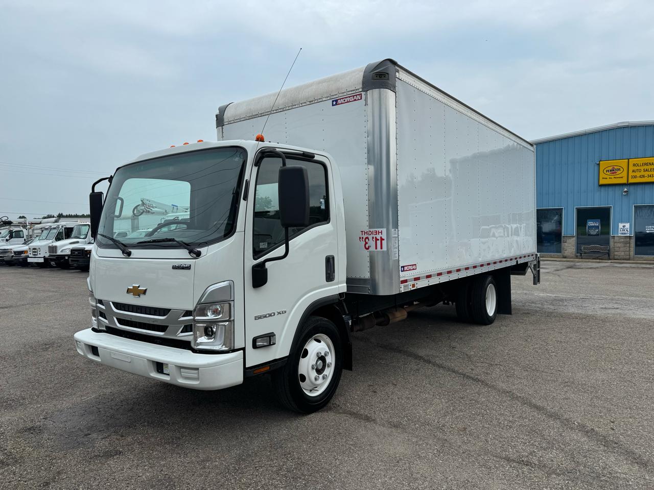 Chevrolet 5500 XG LCF Gas 2WD Reg Cab 176" 2025