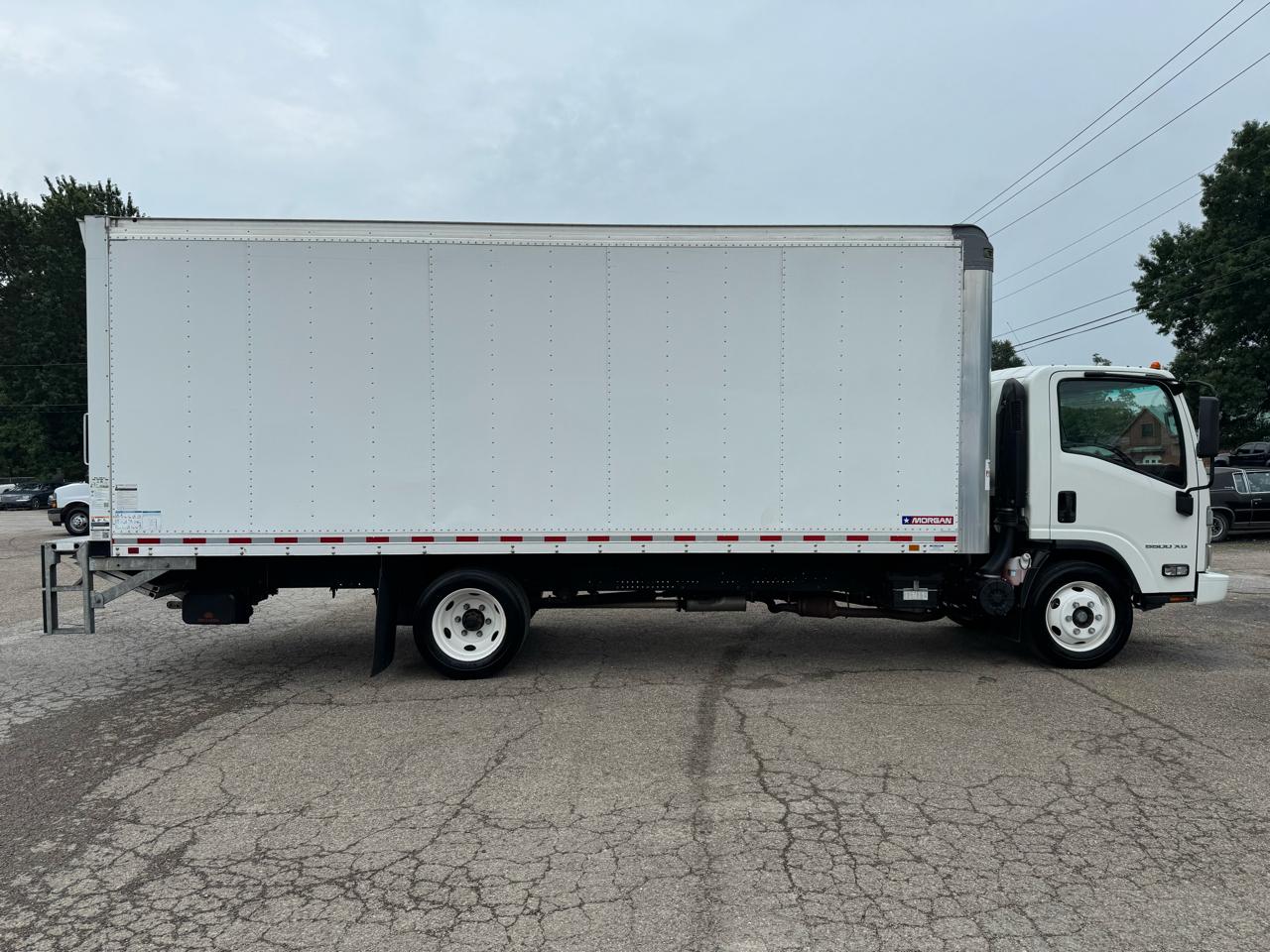 Chevrolet 5500 XG LCF Gas 2WD Reg Cab 176" 2025