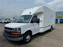 2023 Chevrolet Express Commercial Cutaway 