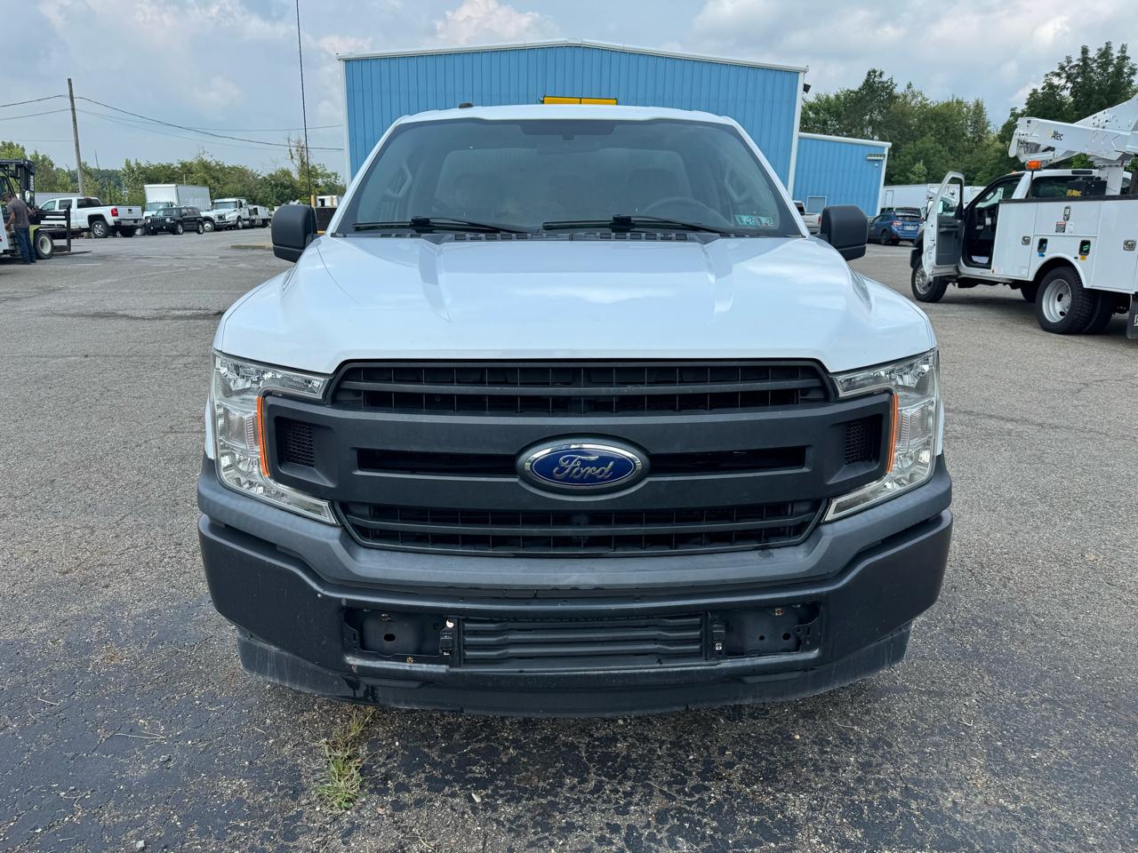 Ford F-150 XLT 2WD Reg Cab 8' Box 2018