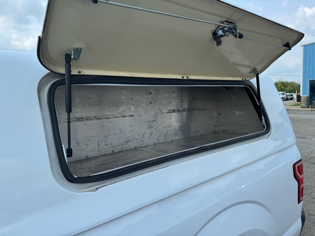 Ford F-150 XLT 2WD Reg Cab 8' Box 2018
