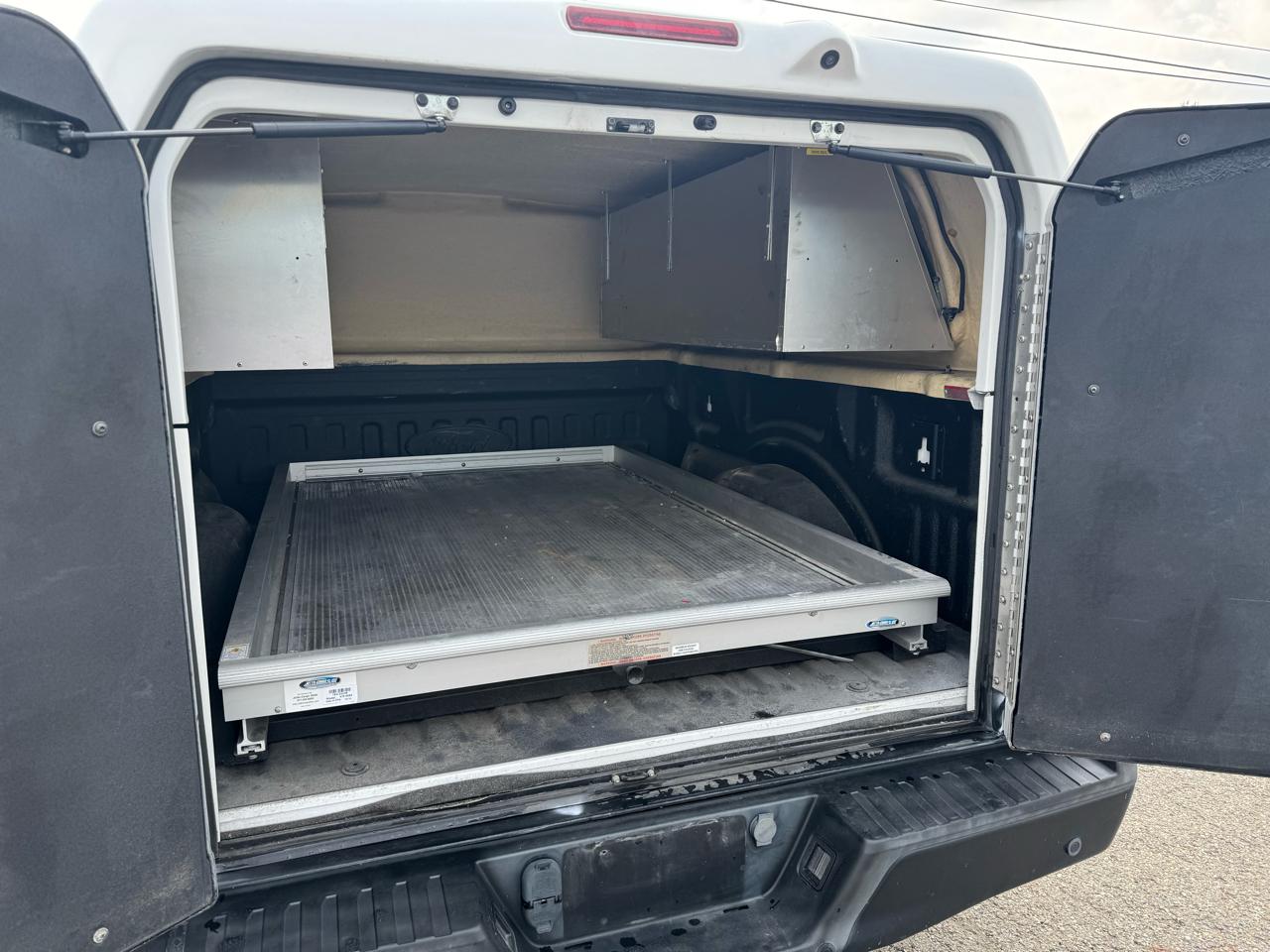 Ford F-150 XLT 2WD Reg Cab 8' Box 2018