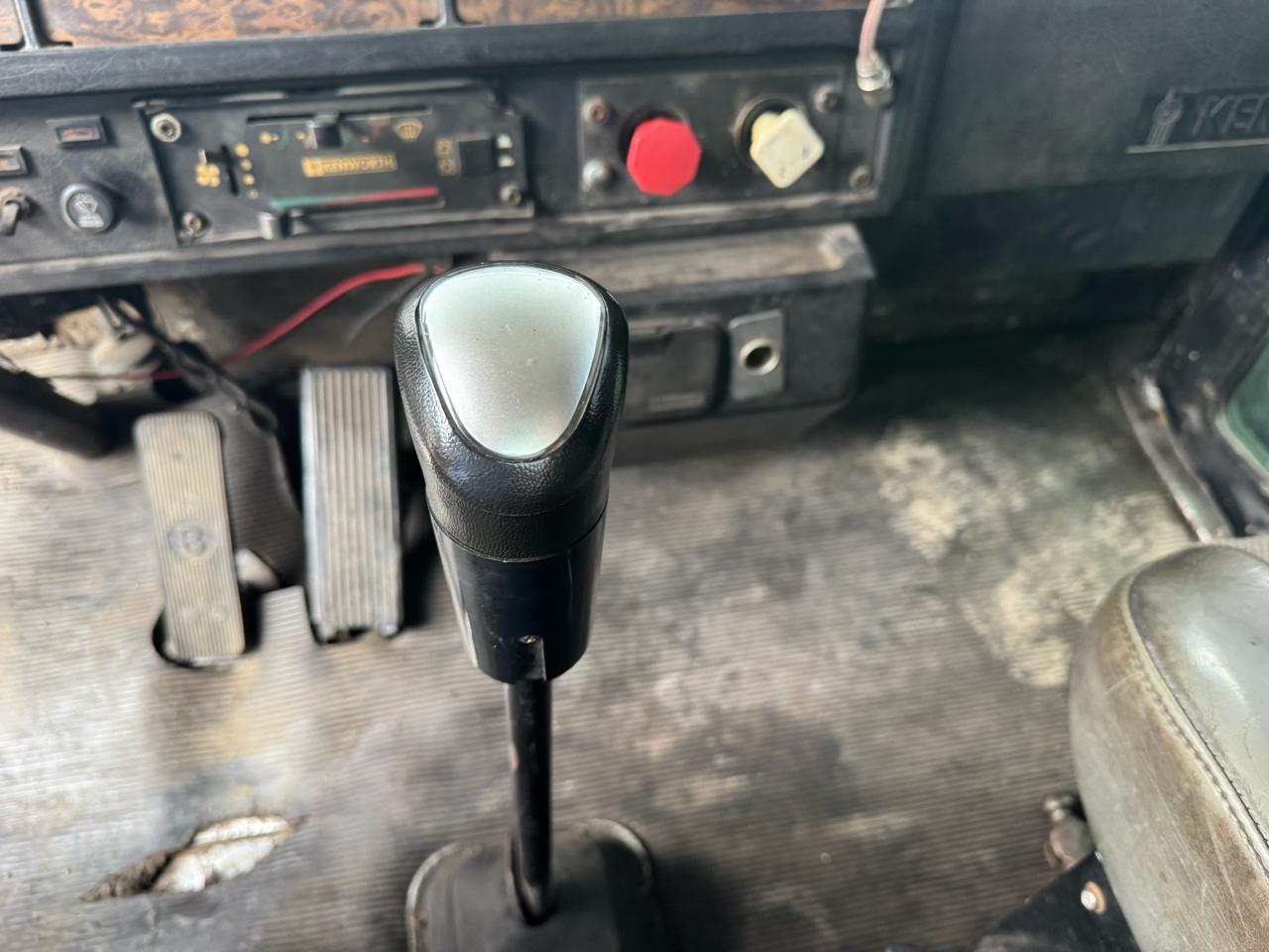Kenworth T800  1998