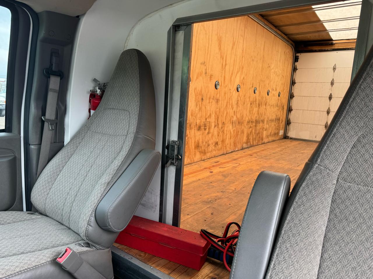 Chevrolet Express Commercial Cutaway 3500 Van 177" 2023