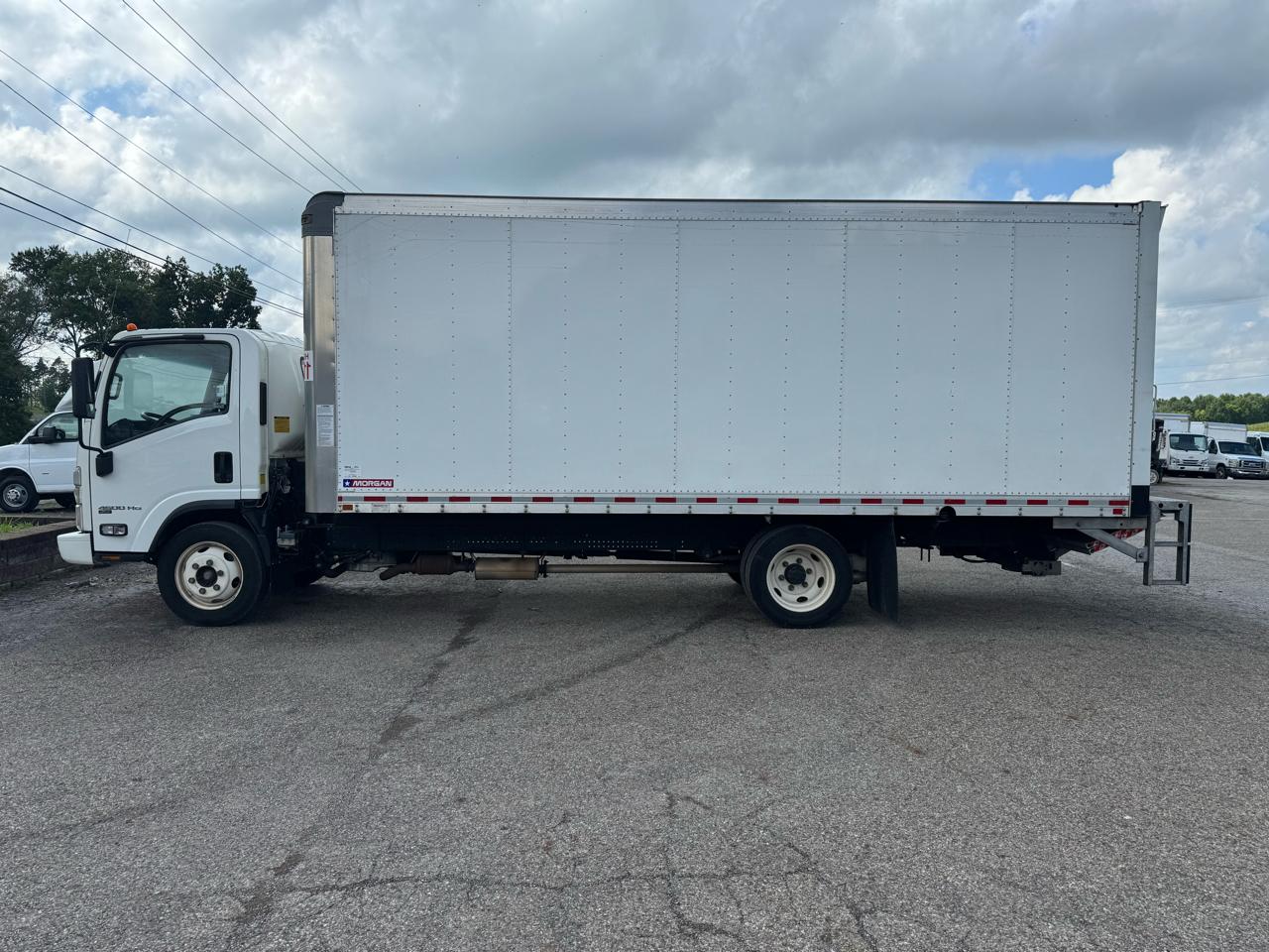 Chevrolet 4500 HG LCF Gas 2WD Reg Cab 176" 2024
