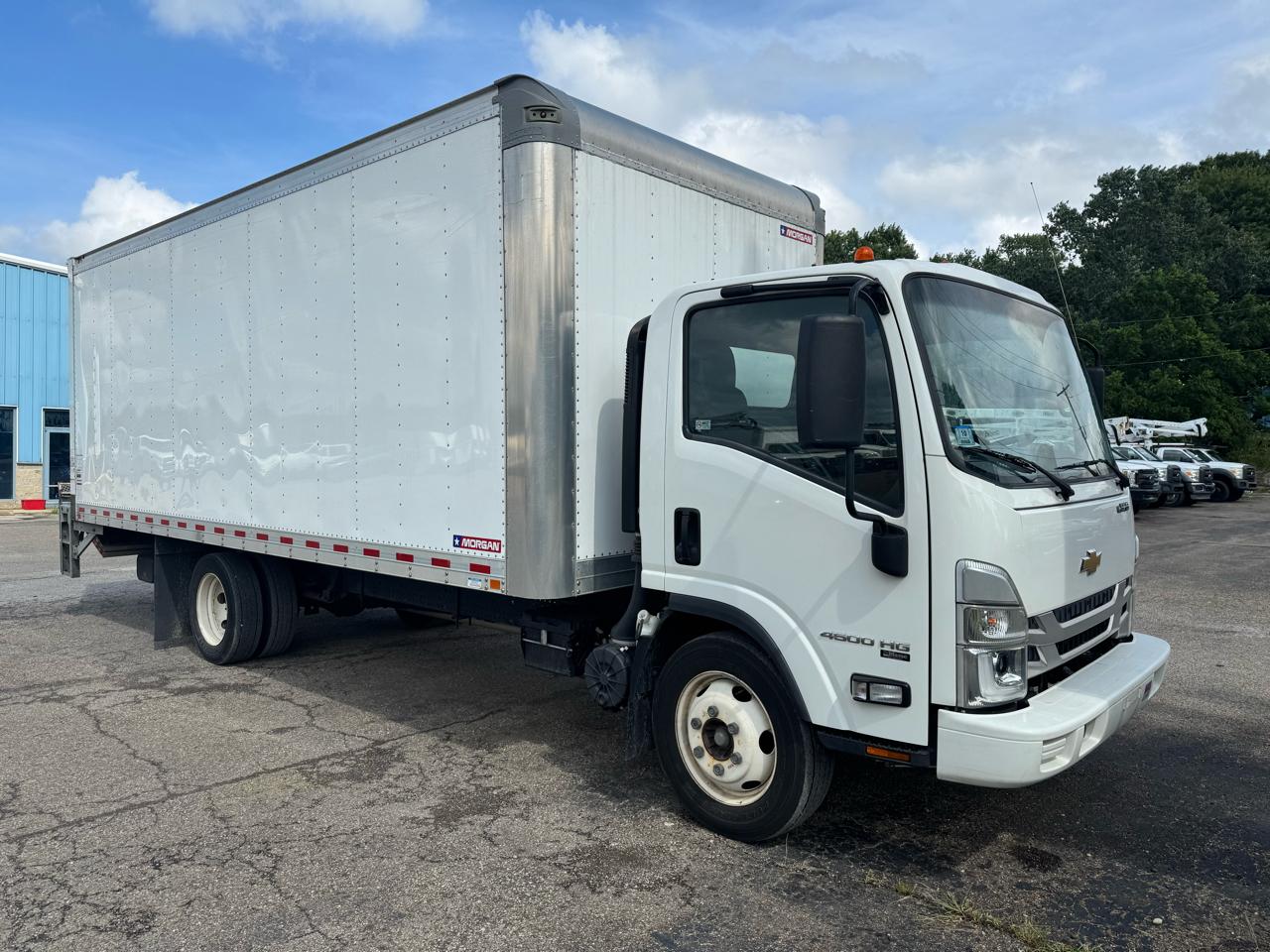Chevrolet 4500 HG LCF Gas 2WD Reg Cab 176" 2024