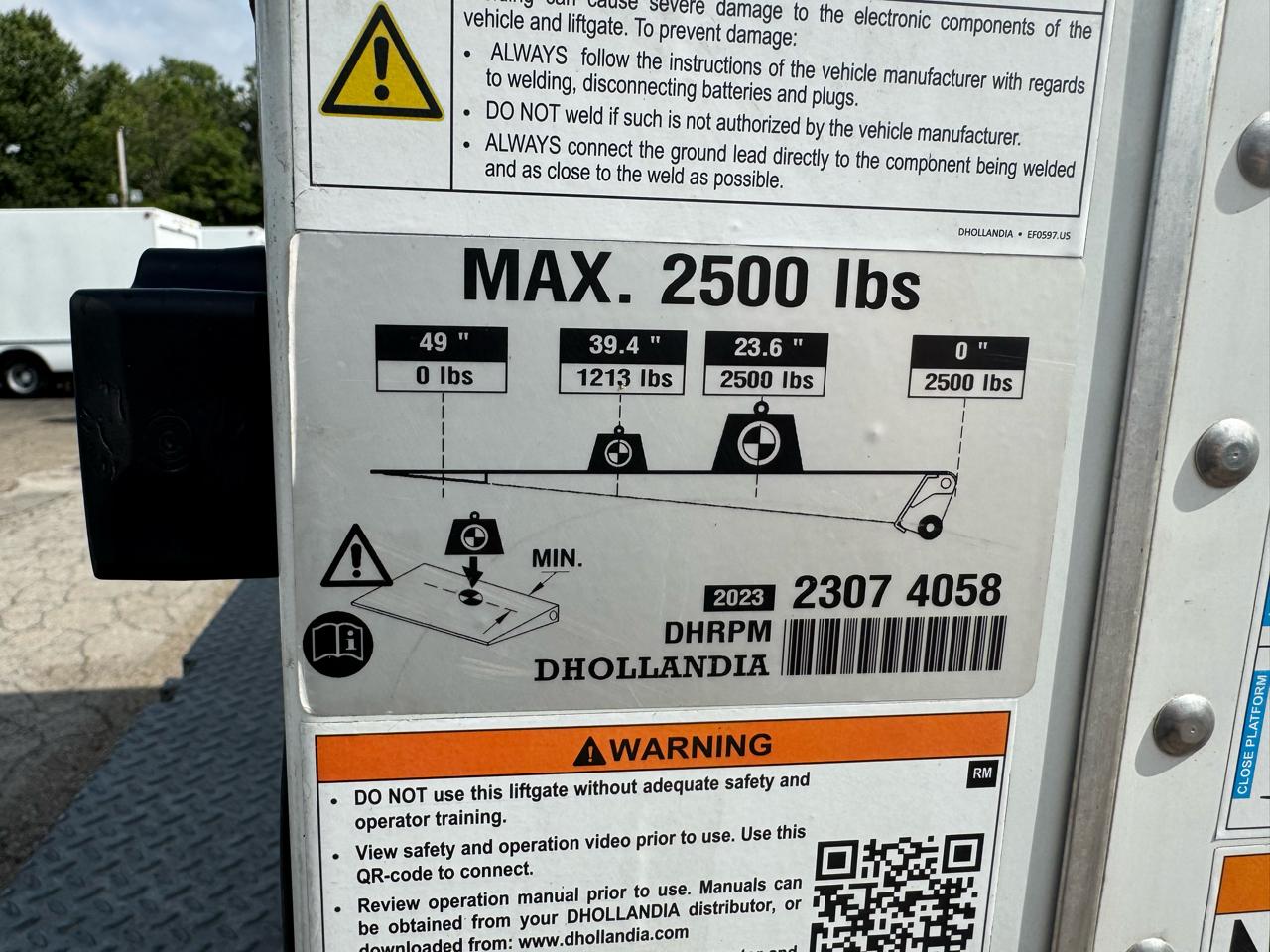Chevrolet 4500 HG LCF Gas 2WD Reg Cab 176" 2024