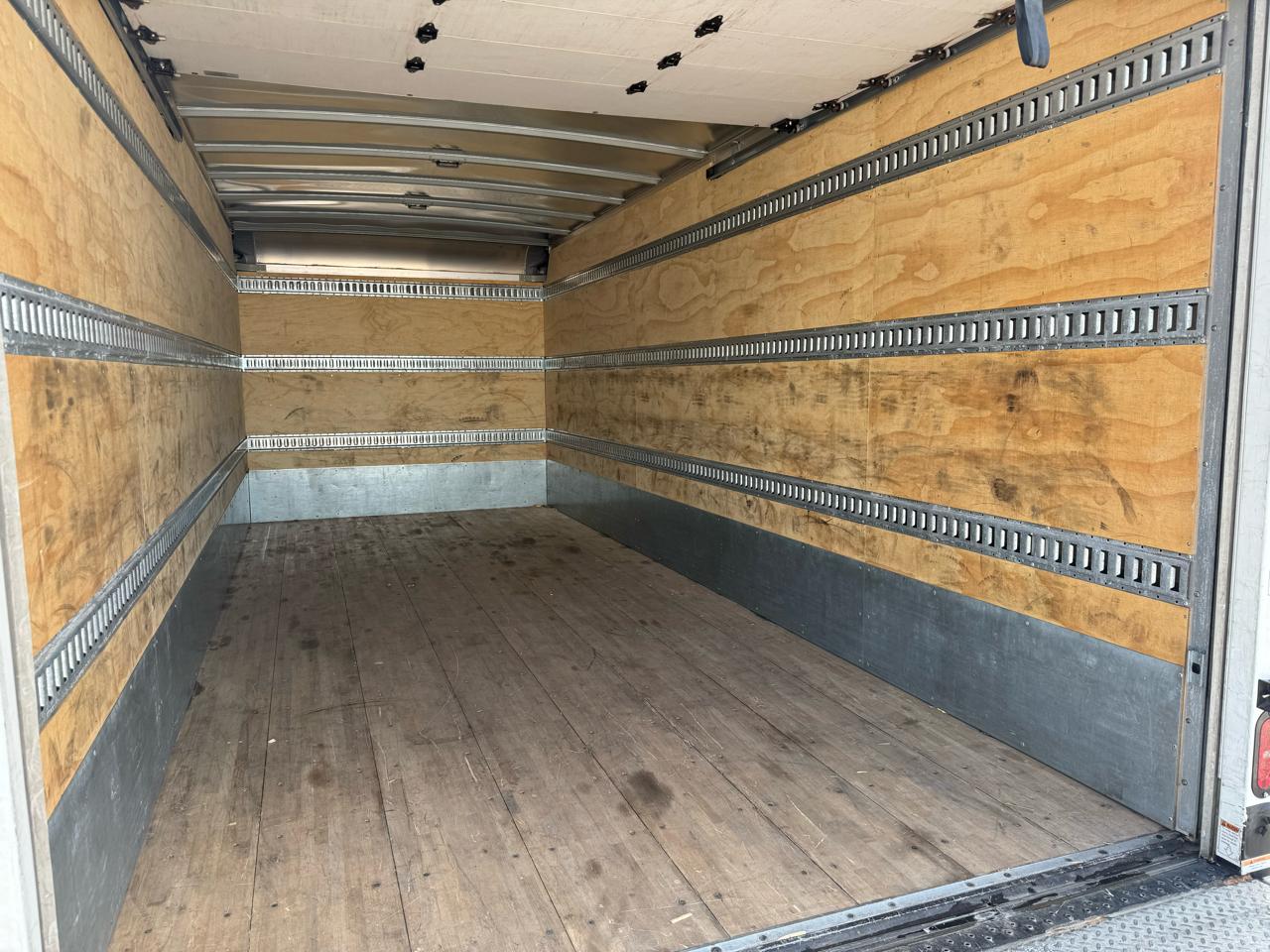 Chevrolet 4500 HG LCF Gas 2WD Reg Cab 176" 2024